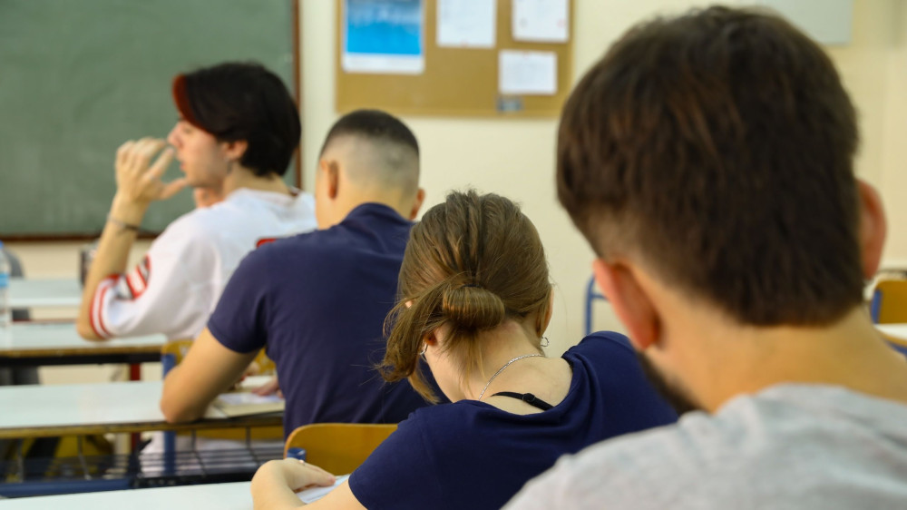 Πανελλήνιες 2026: Το πρόγραμμα των εξετάσεων - Χρήσιμες συμβουλές για τους υποψηφίους