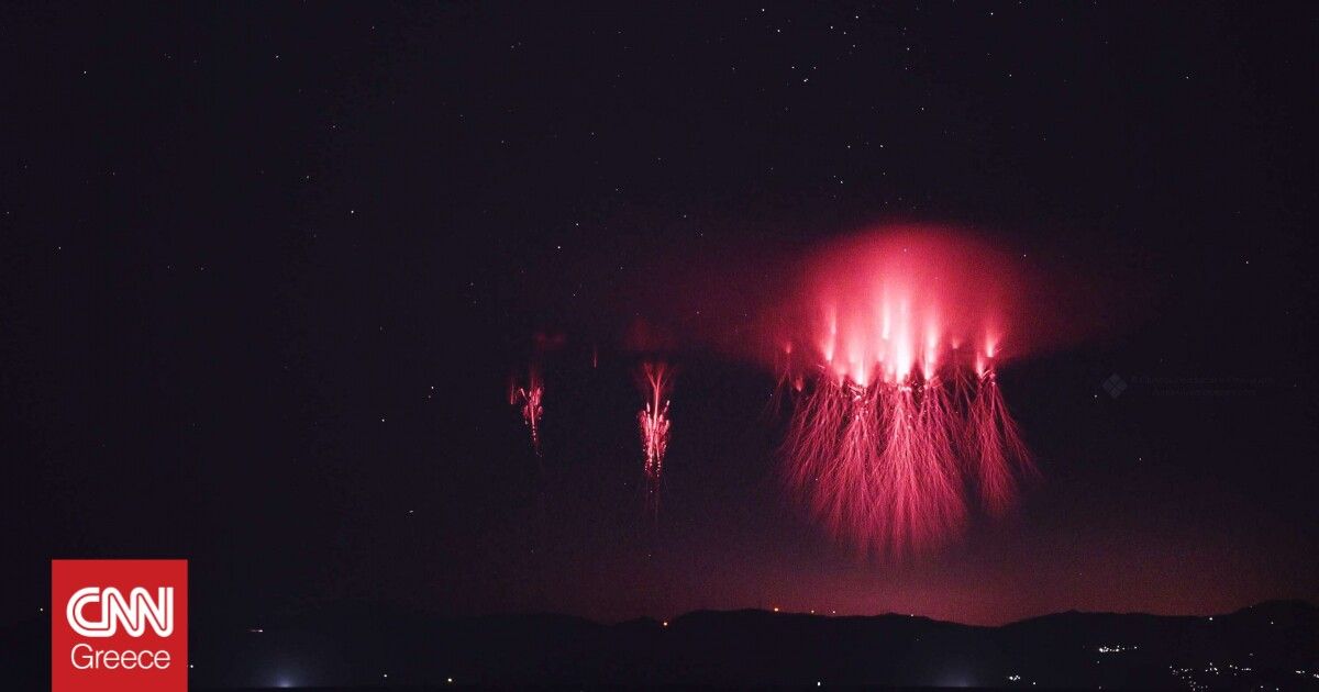 Red sprite: Εκρηκτικές δέσμες κόκκινου φωτός, μετά τους κεραυνούς σε ...