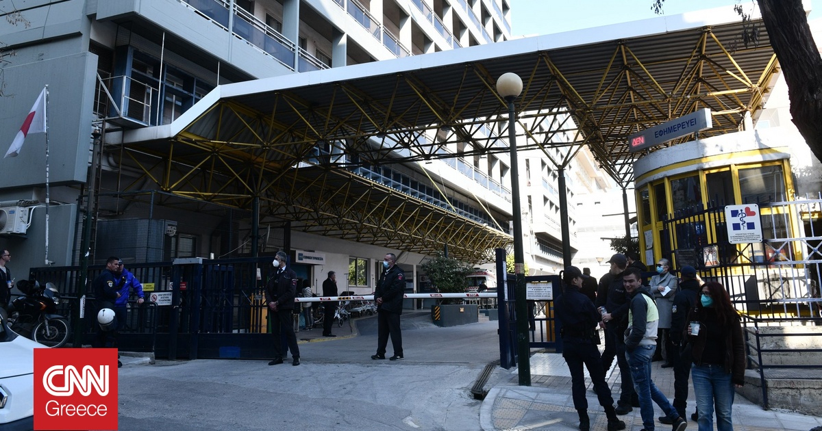 Λένα Σαμαρά: Οι δραματικές προσπάθειες των γιατρών του Ευαγγελισμού να την κρατήσουν στην ζωή Λένα Σαμαρά: Οι δραματικές προσπάθειες των γιατρών του Ευαγγελισμού να την κρατήσουν στην ζωή