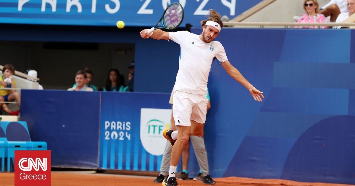 Τουρνουά «Paris Masters»: Πρόκριση στον Β’ γύρο με ανατροπή για τον Τσιτσιπά