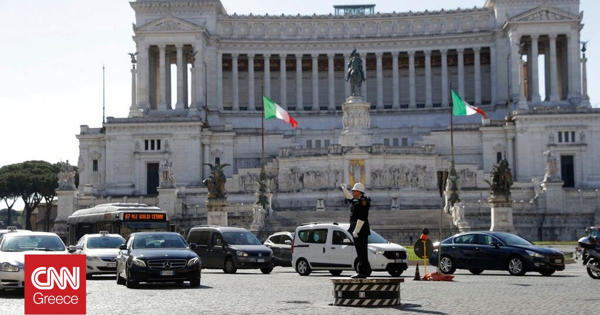 Ένας στους τρεις δεν απορρίπτει τον φασισμό – Δημοσκόπηση στην Ιταλία Ένας στους τρεις δεν απορρίπτει τον φασισμό – Δημοσκόπηση στην Ιταλία
