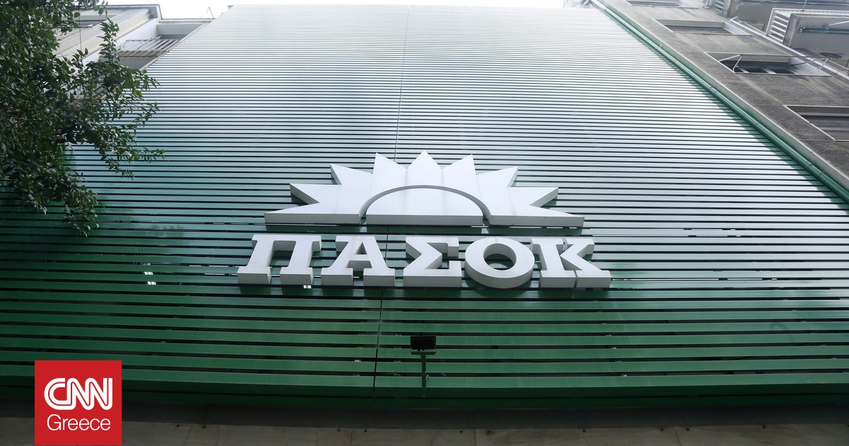 Το γάντι στην κυβέρνηση για τις κενές θέσεις των Σπαρτιατών πετά το ΠΑΣΟΚ