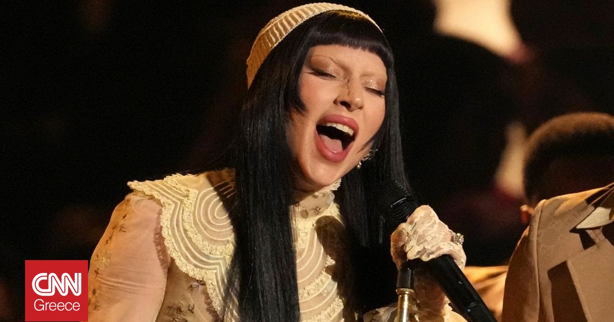 Lady Gaga: &Eta; &sigma;&upsilon;&gamma;&kappa;&iota;&nu;&eta;&tau;&iota;&kappa;ή &alpha;&nu;ά&rho;&tau;&eta;&sigma;ή &tau;&eta;&sigmaf; &mu;&epsilon;&tau;ά &tau;&omicron;&nu; &theta;&rho;ί&alpha;&mu;&beta;&omicron; &sigma;&tau;&alpha; Grammy 2026