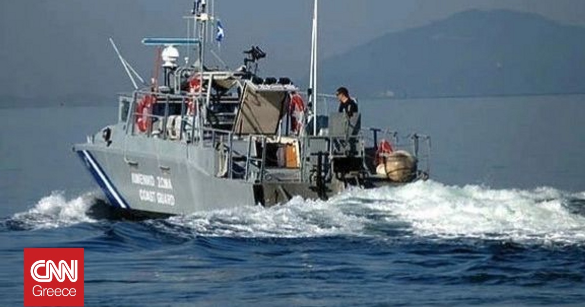 Έπεσε σε ξέρα φέρι μποτ στα Νέα Στύρα – Έχει πάρει κλίση και εκκενώνεται Έπεσε σε ξέρα φέρι μποτ στα Νέα Στύρα – Έχει πάρει κλίση και εκκενώνεται