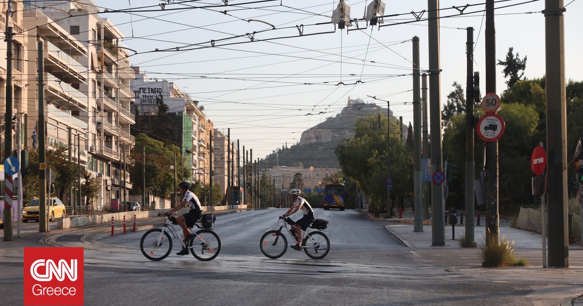 Άδειες μεγαλουπόλεις: Αθήνα και Θεσσαλονίκη στον ρυθμό του Δεκαπενταύγουστου Άδειες μεγαλουπόλεις: Αθήνα και Θεσσαλονίκη στον ρυθμό του Δεκαπενταύγουστου