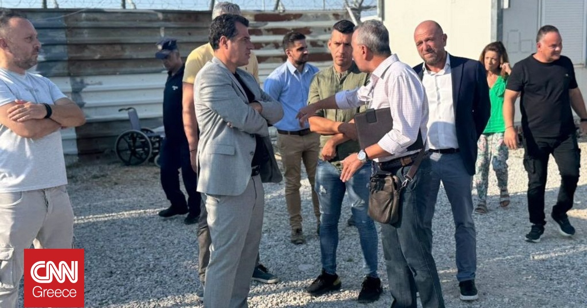 Σαφές μήνυμα Πλεύρη από Αμυγδαλέζα για παράνομους μετανάστες: «Φυλακή ή επιστροφή»