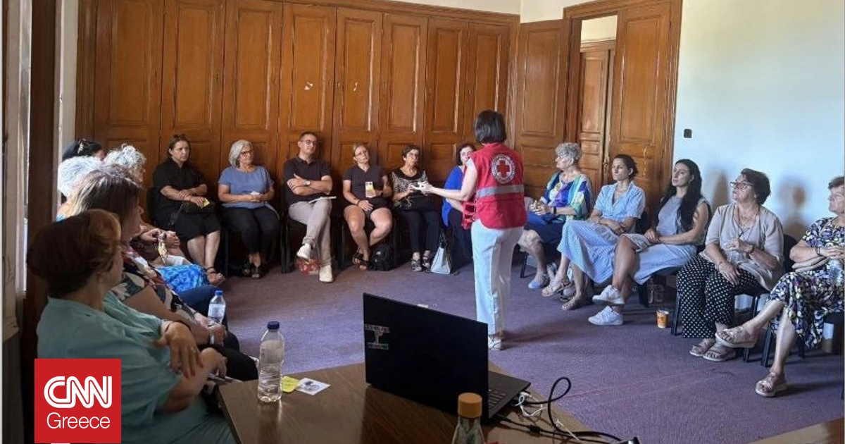 Ψυχοκοινωνική υποστήριξη στις πυρόπληκτες οικογένειες της Χίου από τον Ελληνικό Ερυθρό Σταυρό Ψυχοκοινωνική υποστήριξη στις πυρόπληκτες οικογένειες της Χίου από τον Ελληνικό Ερυθρό Σταυρό