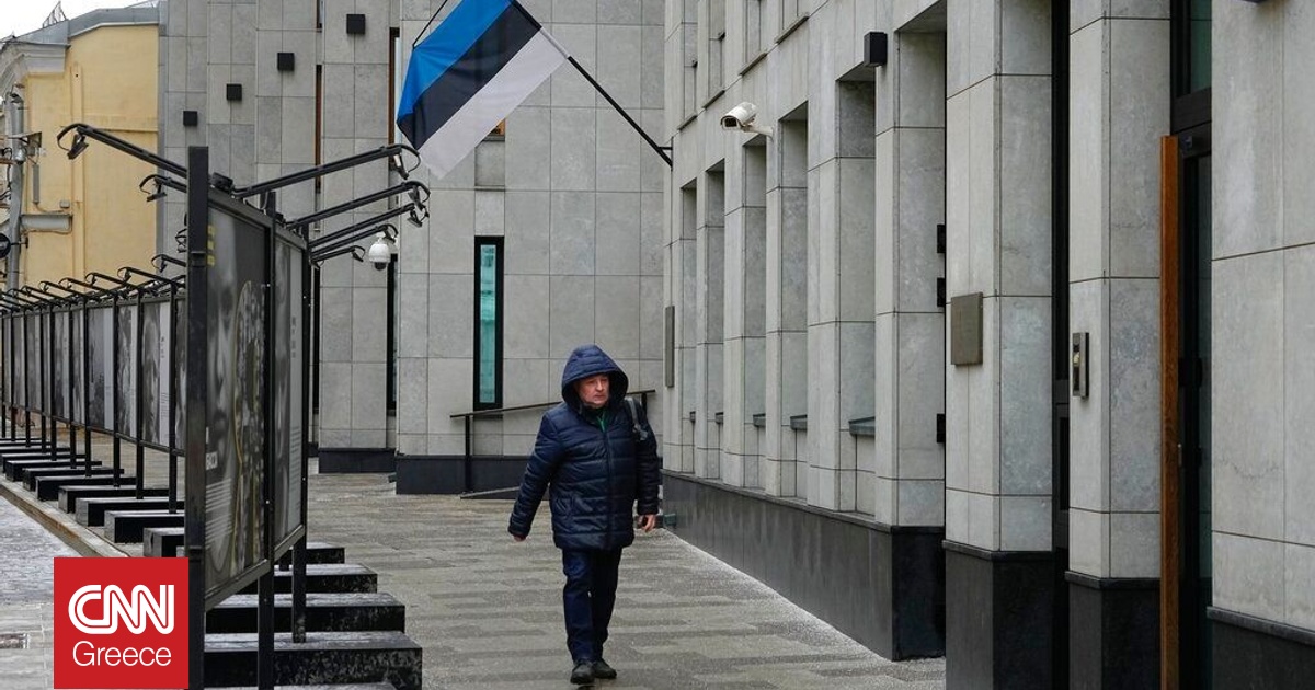 Η Μόσχα ανακοίνωσε ότι απέλασε Εσθονό διπλωμάτη σε ανταπόδοση ανάλογης κίνησης από το Ταλίν Η Μόσχα ανακοίνωσε ότι απέλασε Εσθονό διπλωμάτη σε ανταπόδοση ανάλογης κίνησης από το Ταλίν