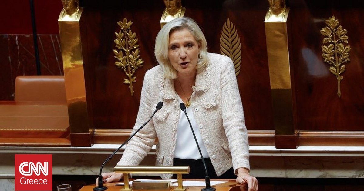 Η Λεπέν ζητά και την παραίτηση Μακρόν – Πυρ ομαδόν από την αντιπολίτευση σε Μπαϊρού Η Λεπέν ζητά και την παραίτηση Μακρόν – Πυρ ομαδόν από την αντιπολίτευση σε Μπαϊρού