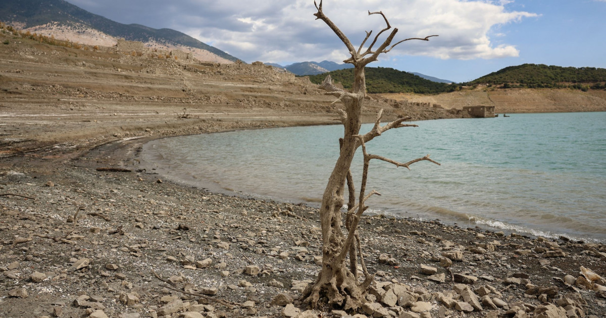 Λειψυδρία: Έκτακτα μέτρα ανακοινώνονται αύριο – Ιστορικό χαμηλό για τη λίμνη του Μόρνου Λειψυδρία: Έκτακτα μέτρα ανακοινώνονται αύριο – Ιστορικό χαμηλό για τη λίμνη του Μόρνου