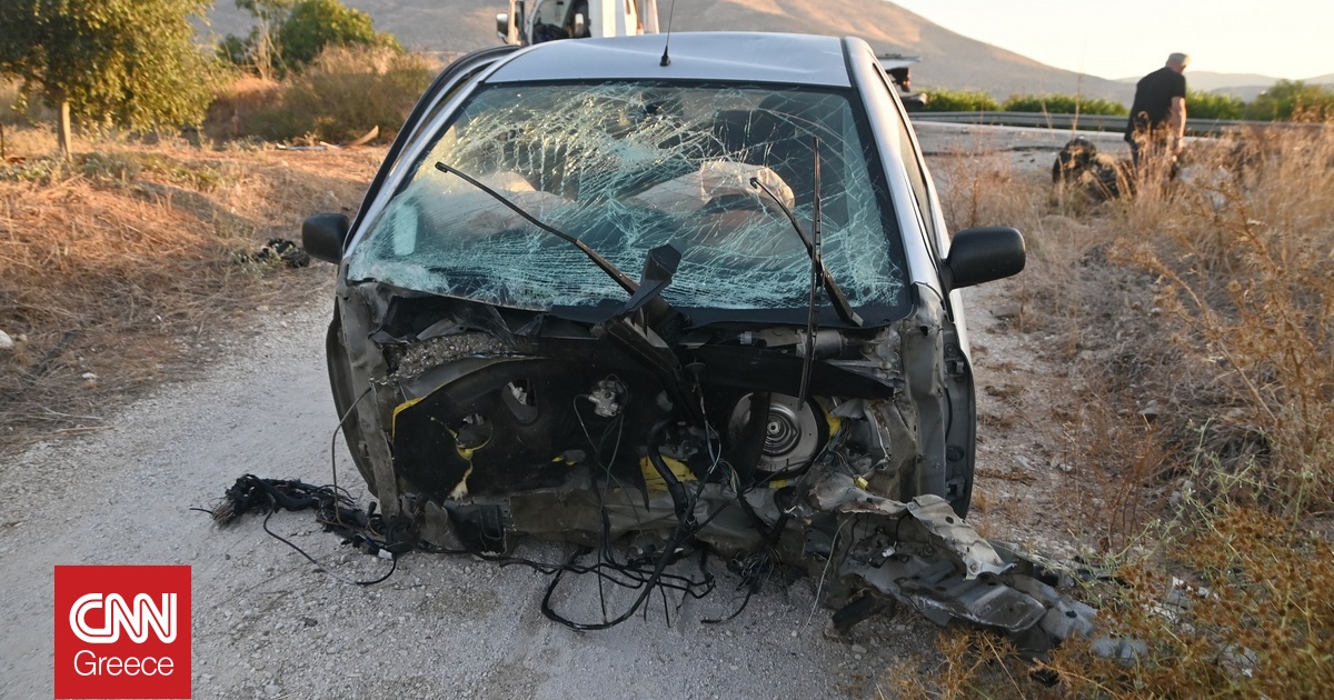 Τροχαίο στην Αιτωλοακαρνανία: Εξετράπη ΙΧ και προσέκρουσε σε δέντρο -Τραυματίστηκε ο οδηγός