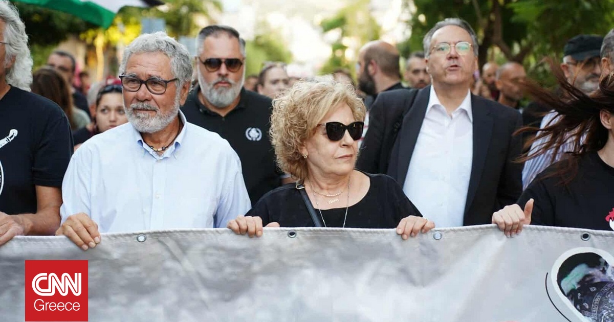 Μάγδα Φύσσα: «Μας βύθισαν στα τάρταρα – Θα κουβαλήσουμε τον Παύλο στους ώμους μας» Μάγδα Φύσσα: «Μας βύθισαν στα τάρταρα – Θα κουβαλήσουμε τον Παύλο στους ώμους μας»