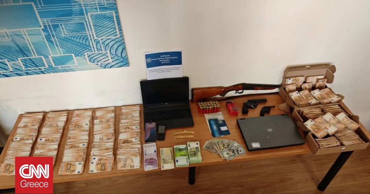 Οι νάιλον σακούλες όπου έκρυβε τα χρήματα το κύκλωμα με τις επιστροφές ΦΠΑ: Πώς δρούσε, δείτε βίντεο