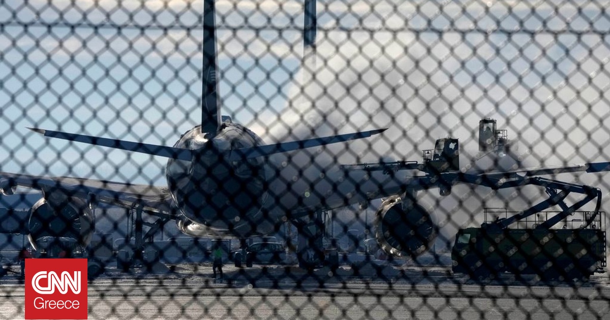 Έκλεισε για δεύτερη φορά σε 24 ώρες το αεροδρόμιο του Μονάχου λόγω εμφάνισης drones Έκλεισε για δεύτερη φορά σε 24 ώρες το αεροδρόμιο του Μονάχου λόγω εμφάνισης drones