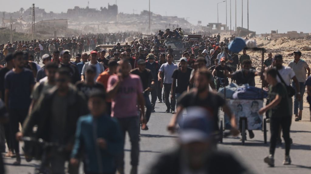 Περίπου 200.000 άνθρωποι έχουν επιστρέψει στη Γάζα από την έναρξη της εκεχειρίας Περίπου 200.000 άνθρωποι έχουν επιστρέψει στη Γάζα από την έναρξη της εκεχειρίας