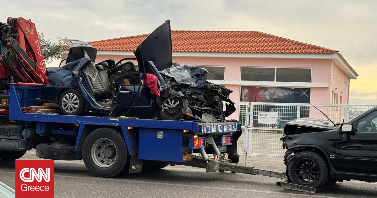 Φωτογραφίες από το τροχαίο στις Αφίδνες – Πώς έγινε το δυστύχημα με τρεις νεκρούς Φωτογραφίες από το τροχαίο στις Αφίδνες – Πώς έγινε το δυστύχημα με τρεις νεκρούς