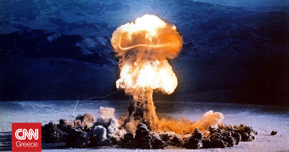 Τραμπ: «Επί ίσοις όροις» οι πυρηνικές δοκιμές των ΗΠΑ – «Σε πέντε χρόνια η Κίνα θα φτάσει τη Ρωσία» Τραμπ: «Επί ίσοις όροις» οι πυρηνικές δοκιμές των ΗΠΑ – «Σε πέντε χρόνια η Κίνα θα φτάσει τη Ρωσία»