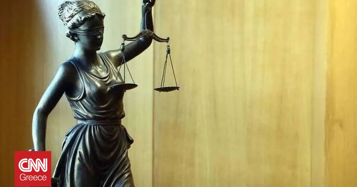 Ισπανία: Ένοχος για τριπλή ανθρωποκτονία άνδρας που σκότωσε δύο ηλικιωμένες και τον αδελφό τους Ισπανία: Ένοχος για τριπλή ανθρωποκτονία άνδρας που σκότωσε δύο ηλικιωμένες και τον αδελφό τους