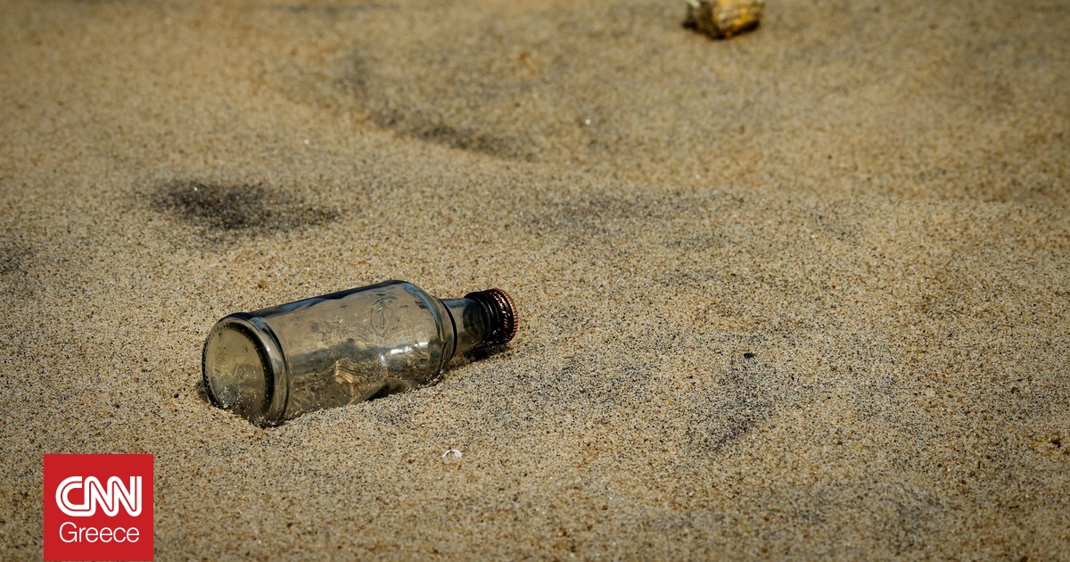 Μηνύματα στρατιωτών του Α’ Παγκοσμίου Πολέμου βρέθηκαν μέσα σε μπουκάλι στην Αυστραλία Μηνύματα στρατιωτών του Α’ Παγκοσμίου Πολέμου βρέθηκαν μέσα σε μπουκάλι στην Αυστραλία