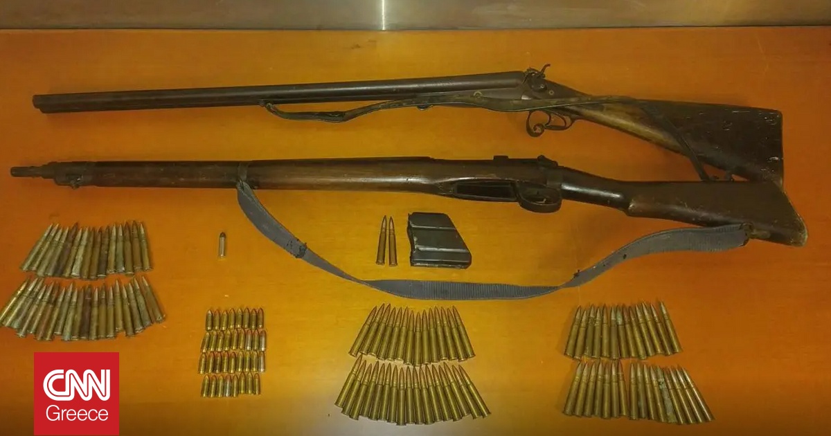 Έτοιμοι για «πόλεμο»: Αυτά είναι τα όπλα που έκρυβαν οι εμπλεκόμενοι στην βεντέτα στα Βορίζια Έτοιμοι για «πόλεμο»: Αυτά είναι τα όπλα που έκρυβαν οι εμπλεκόμενοι στην βεντέτα στα Βορίζια