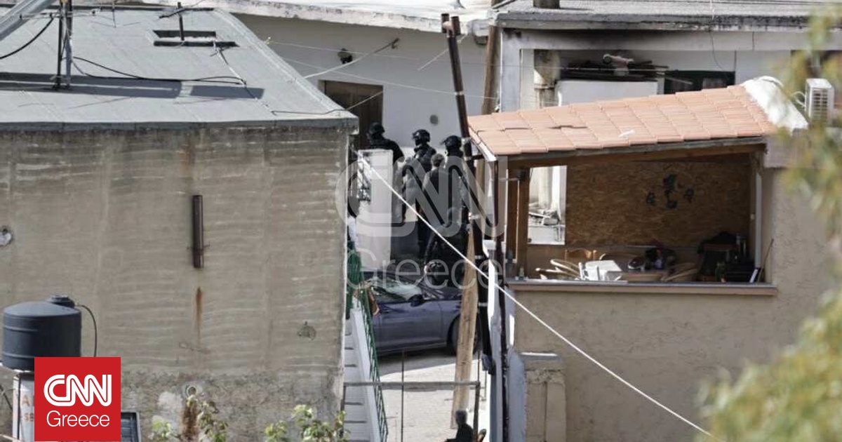 Βορίζια: Κλίμα τρόμου για συνέχιση της βεντέτας – Πάνοπλοι άνδρες της ΕΚΑΜ «σαρώνουν» το χωριό