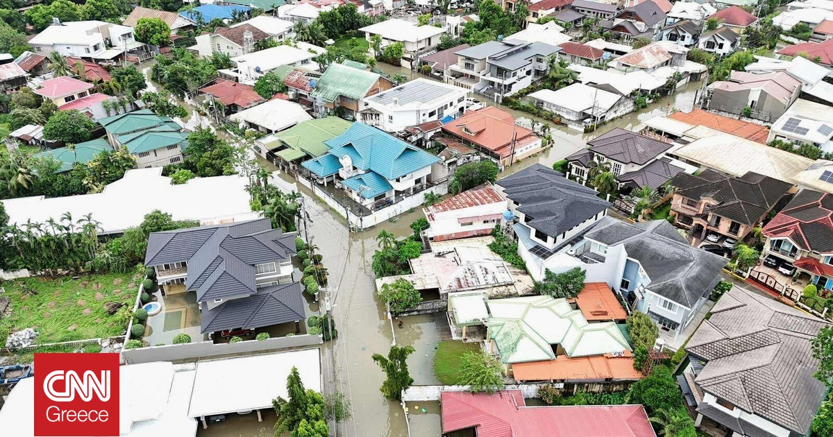 Φιλιππίνες: Τουλάχιστον δύο νεκροί και μεγάλες καταστροφές από τον τυφώνα που σαρώνει τη χώρα