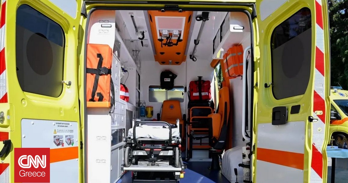 Σέρρες: Γέννησε στο ασθενοφόρο καθ’ οδόν για το νοσοκομείο – Σε θερμοκοιτίδα το βρέφος