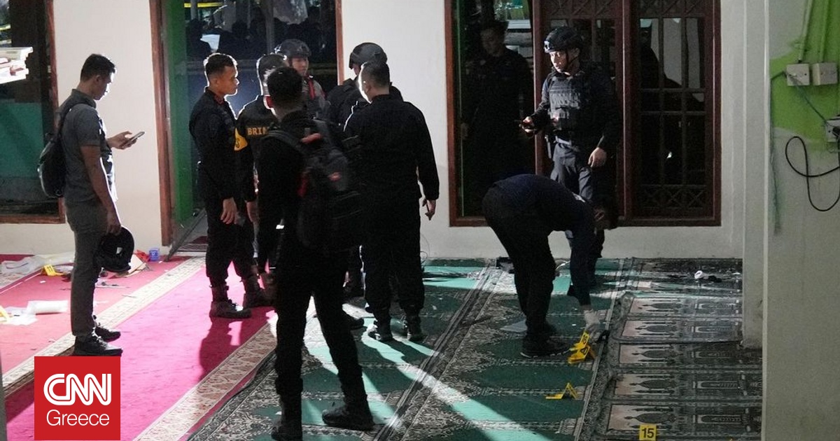 Εκρήξεις σε τέμενος στην Ινδονησία: Δεκάδες τραυματίες – Μαθητής ο δράστης