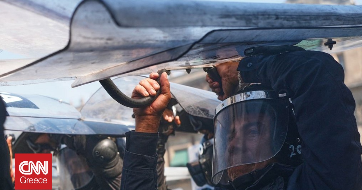 Μεξικό: Περισσότεροι από 120 τραυματίες σε αντικυβερνητική διαδήλωση κατά της εγκληματικότητας