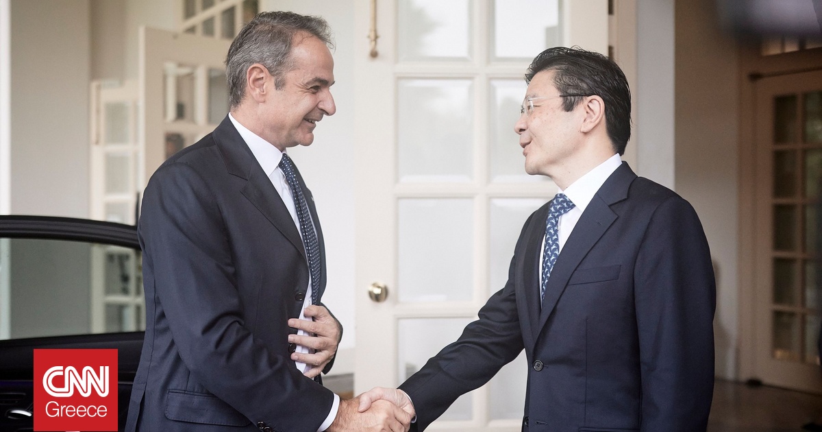 Τετ α τετ Μητσοτάκη με τον πρωθυπουργό της Σιγκαπούρης – Τι συζήτησαν οι δύο ηγέτες