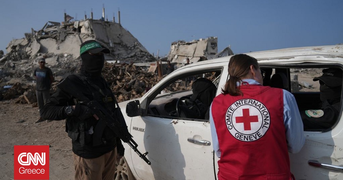 Ερυθρός Σταυρός: Μείωση του προϋπολογισμού και λιγότερες θέσεις εργασίας «λόγω κόπωσης των δωρητών»