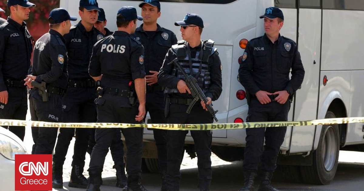 &Mu;&pi;&alpha;&rho;ά&zeta; &sigma;&upsilon;&lambda;&lambda;ή&psi;&epsilon;&omega;&nu; &sigma;&tau;&eta;&nu; &Tau;&omicron;&upsilon;&rho;&kappa;ί&alpha;: &Sigma;&chi;&epsilon;&delta;ί&alpha;&zeta;&alpha;&nu; &tau;&rho;&omicron;&mu;&omicron;&kappa;&rho;&alpha;&tau;&iota;&kappa;έ&sigmaf; &epsilon;&pi;&iota;&theta;έ&sigma;&epsilon;&iota;&sigmaf; &sigma;&tau;&iota;&sigmaf; &gamma;&iota;&omicron;&rho;&tau;έ&sigmaf; &lambda;έ&epsilon;&iota; &eta; Ά&gamma;&kappa;&upsilon;&rho;&alpha;