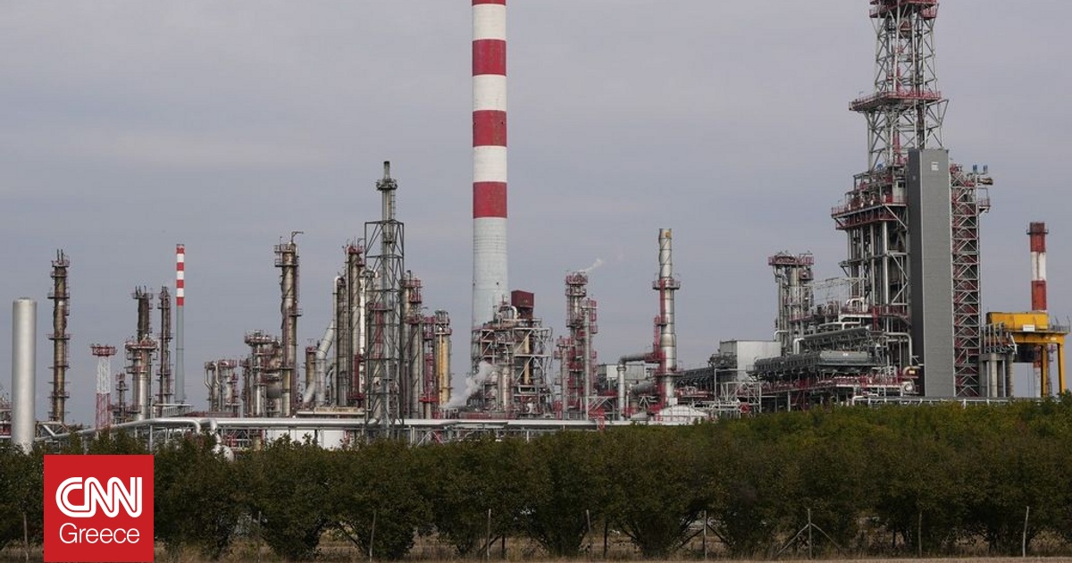 Σερβία: Το διυλιστήριο της NIS θα κλείσει αν δεν φύγουν οι Ρώσοι, δηλώνει ο Βούτσιτς