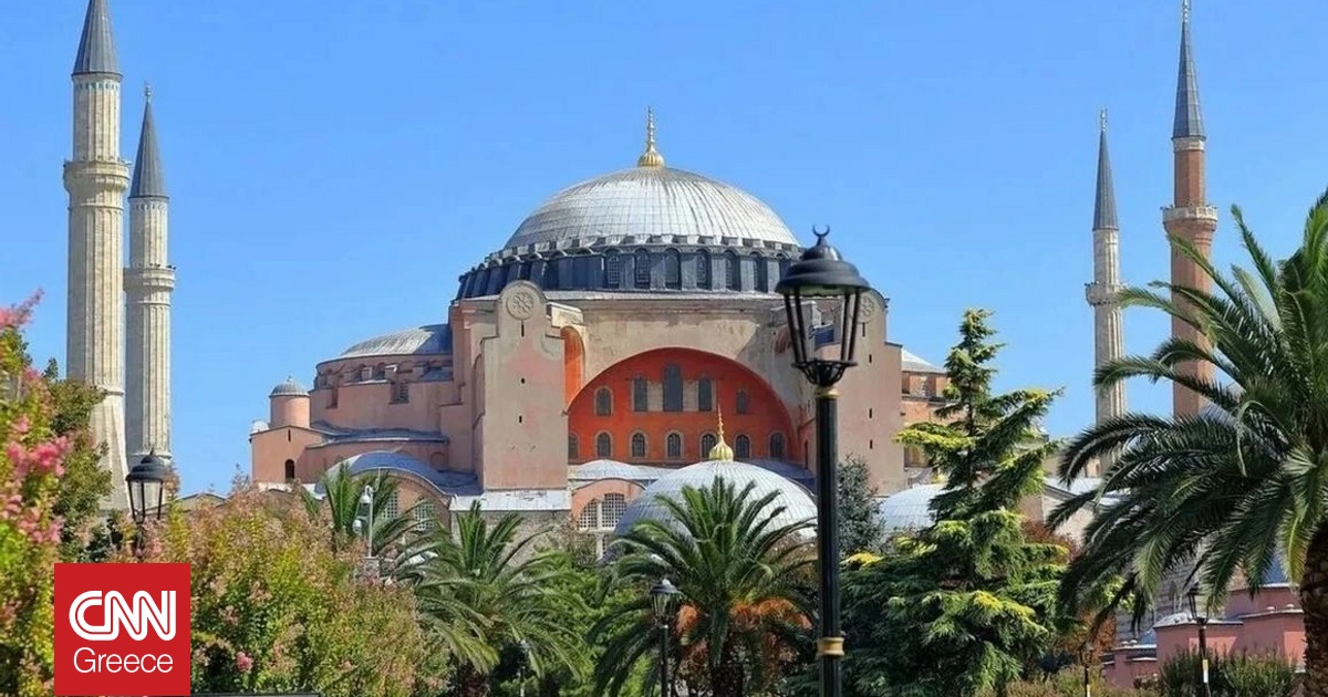 Προειδοποίηση Τούρκου ιστορικού για εργασίες στην Αγία Σοφία: «Δεν μπορεί να αντέξει το φορτίο»