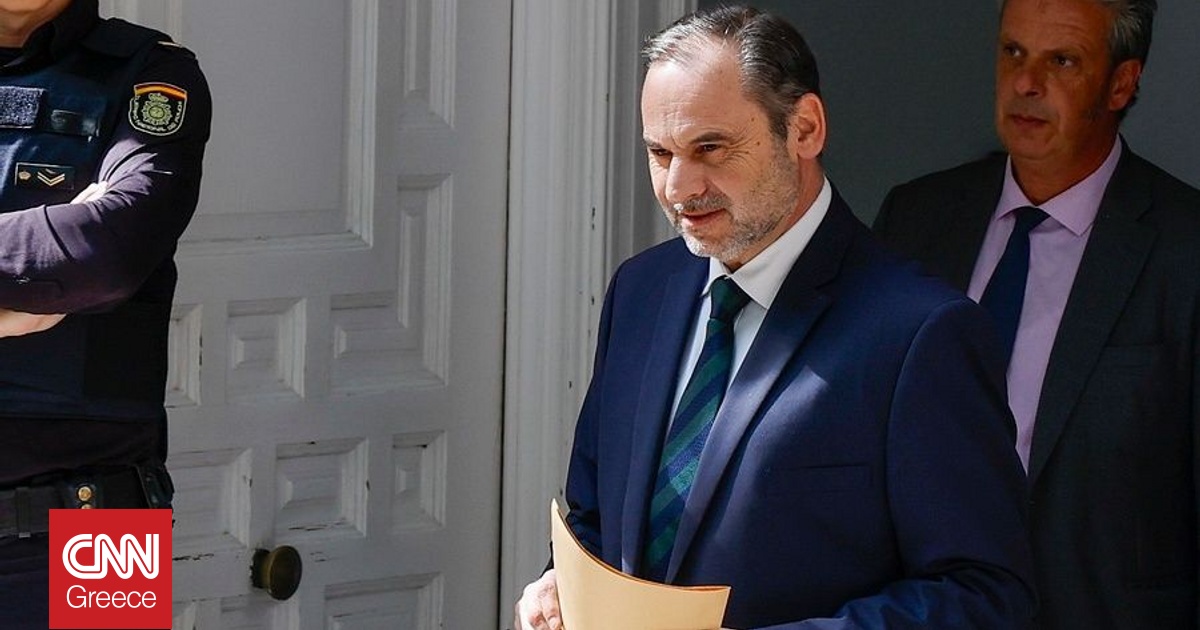 Ισπανία: Προφυλακιστέος ο πρώην υπουργός Μεταφορών Χοσέ Λουίς Άμπαλος – Κατηγορείται για διαφθορά