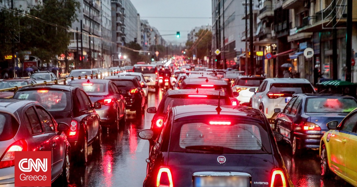 Κίνηση: Στο «κόκκινο» για πάνω από 3 ώρες ο Κηφισός λόγω τροχαίου και βροχής