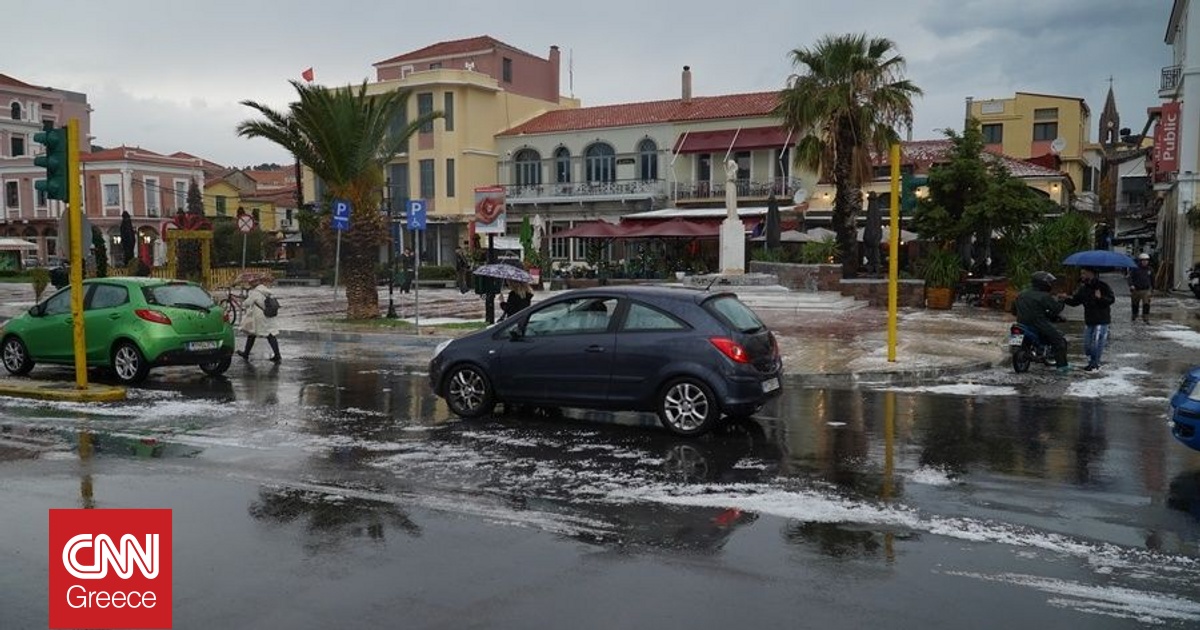 Μυτιλήνη: Πλημμυρισμένα καταστήματα και προβλήματα στο οδικό δίκτυο από την έντονη χαλαζόπτωση