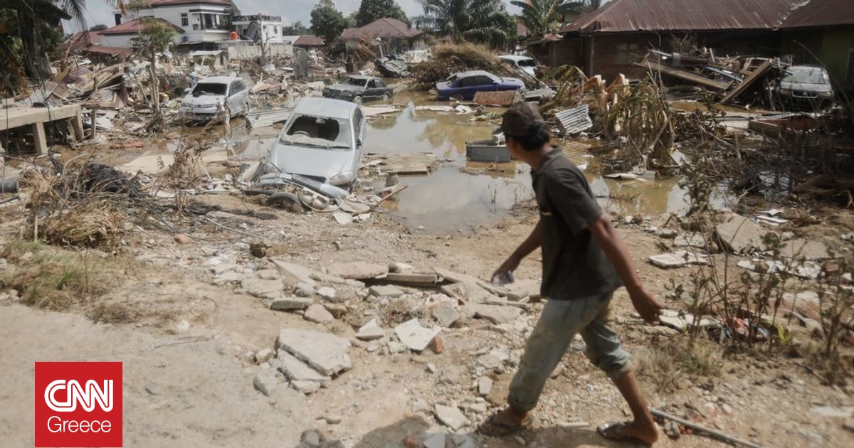 Ινδονησία: Τουλάχιστον 950 νεκροί στην Σουμάτρα από τις πλημμύρες – Στους 270 οι αγνοούμενοι