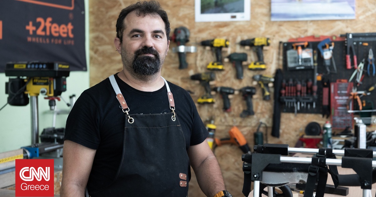 Βασίλης Τζιγκούρας: Από το 2015 μέχρι σήμερα έχει κατασκευάσει πάνω από 2.500 αμαξίδια για ζώα