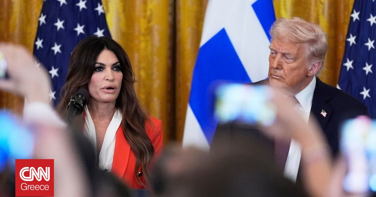 &Kappa;ί&mu;&pi;&epsilon;&rho;&lambda;&iota; &Gamma;&kappa;ί&lambda;&phi;&omicron;ϊ&lambda;: &laquo;&Beta;&alpha;&theta;&iota;ά &epsilon;&upsilon;&gamma;&nu;&omega;&mu;&omicron;&sigma;ύ&nu;&eta; &Tau;&rho;&alpha;&mu;&pi; &sigma;&tau;&eta;&nu; &Epsilon;&lambda;&lambda;ά&delta;&alpha; &gamma;&iota;&alpha; &tau;&eta;&nu; &epsilon;&xi;ά&rho;&theta;&rho;&omega;&sigma;&eta; &tau;&omicron;&upsilon; &kappa;&upsilon;&kappa;&lambda;ώ&mu;&alpha;&tau;&omicron;&sigmaf; &kappa;&omicron;&kappa;&alpha;ΐ&nu;&eta;&sigmaf;&raquo;