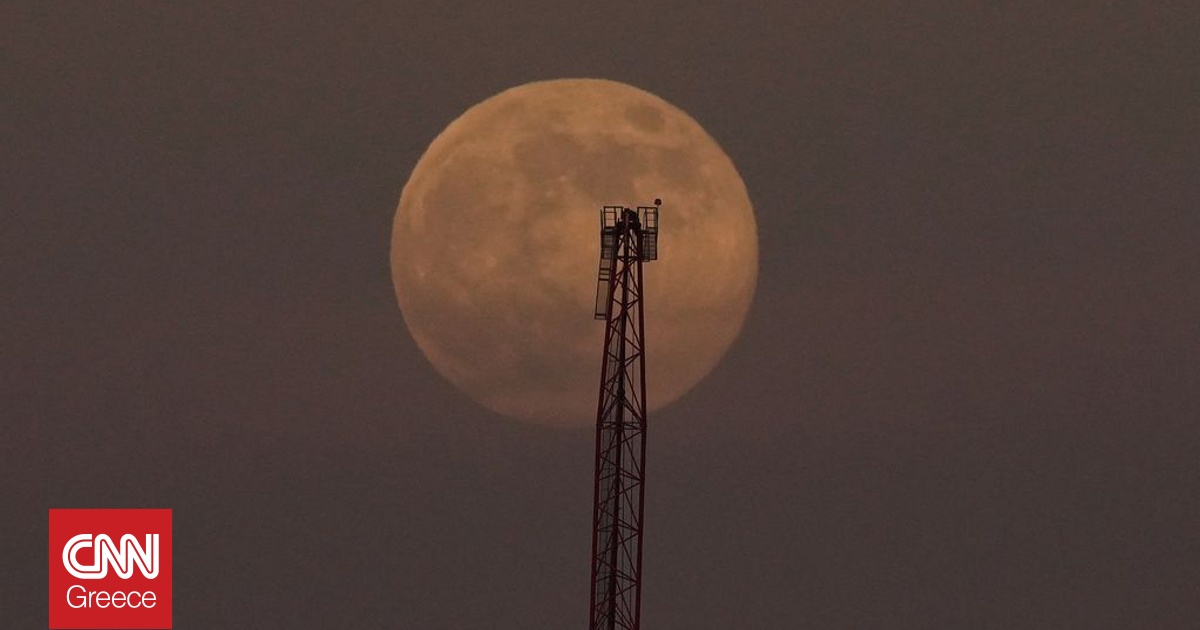 Γιατί η ίδια πλευρά της Σελήνης είναι πάντα στραμμένη προς τη Γη;