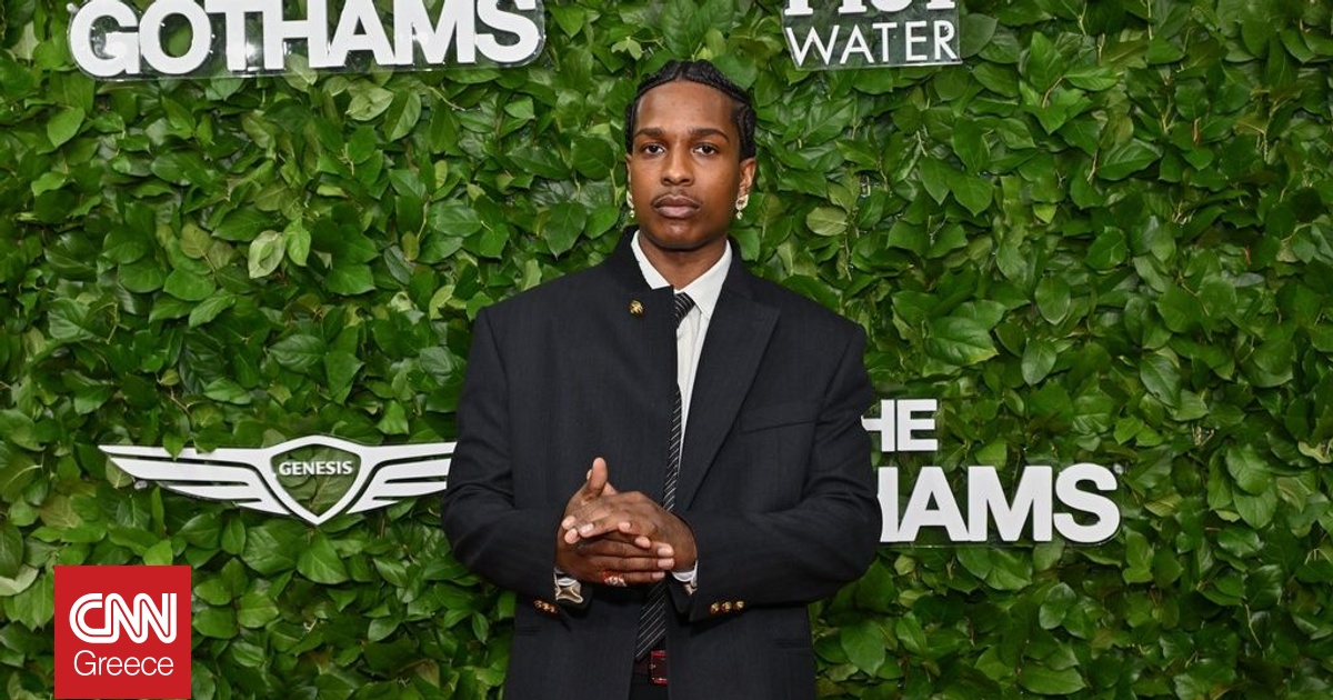 &Mu;&epsilon; &epsilon;&xi;ώ&phi;&upsilon;&lambda;&lambda;&omicron; &Tau;&iota;&mu; &Mu;&pi;ά&rho;&tau;&omicron;&nu; &tau;&omicron; &epsilon;&pi;&epsilon;&rho;&chi;ό&mu;&epsilon;&nu;&omicron; ά&lambda;&mu;&pi;&omicron;&upsilon;&mu; &ta