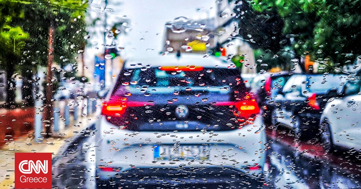 Ισχυρές καταιγίδες στην Αττική: Χάος στους δρόμους της Αθήνας – Πού εντοπίζονται προβλήματα