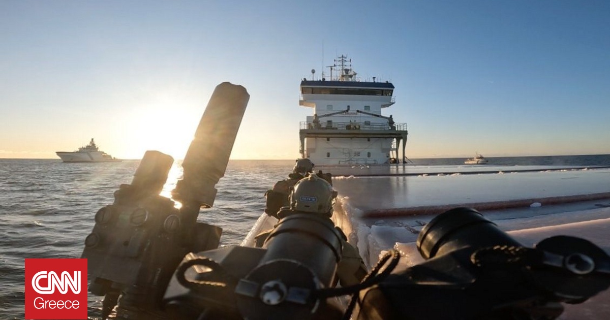 &Kappa;&alpha;&rho;έ &kappa;&alpha;&rho;έ &eta; &laquo;&kappa;&iota;&nu;&eta;&mu;&alpha;&tau;&omicron;&gamma;&rho;&alpha;&phi;&iota;&kappa;ή&raquo; &alpha;&pi;ό&beta;&alpha;&sigma;&eta; &Phi;&iota;&nu;&lambda;&alpha;&nu;&delta;ώ&nu; &kappa;&omicron;&mu;ά&nu;&tau;&omicron; &sigma;&epsilon; &pi;&lambda;&omicron;ί&omicron; ύ&pi;&omicron;&pi;&tau;&omicron; &gamma;&iota;&alpha; &delta;&omicron;&lambda;&iota;&omicron;&phi;&theta;&omicron;&rho;ά