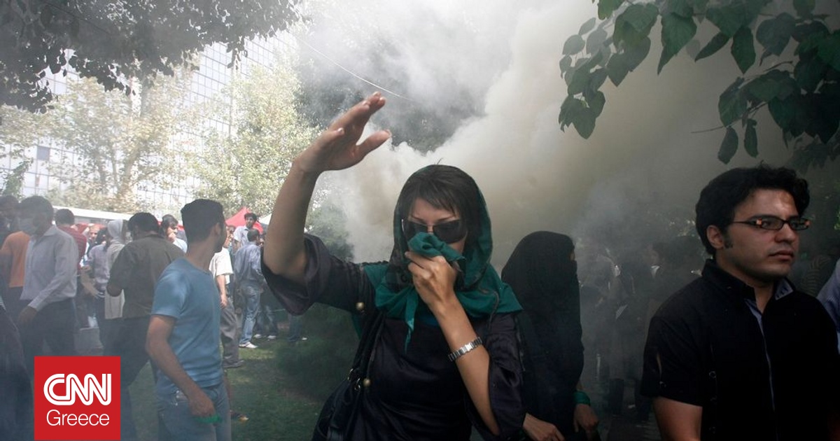 Γιατί φλέγεται το Ιράν: Ο ρόλος των Μπαζάαρι, ο Χαμενεΐ και ο Τραμπ – Το χρονικό της εξέγερσης