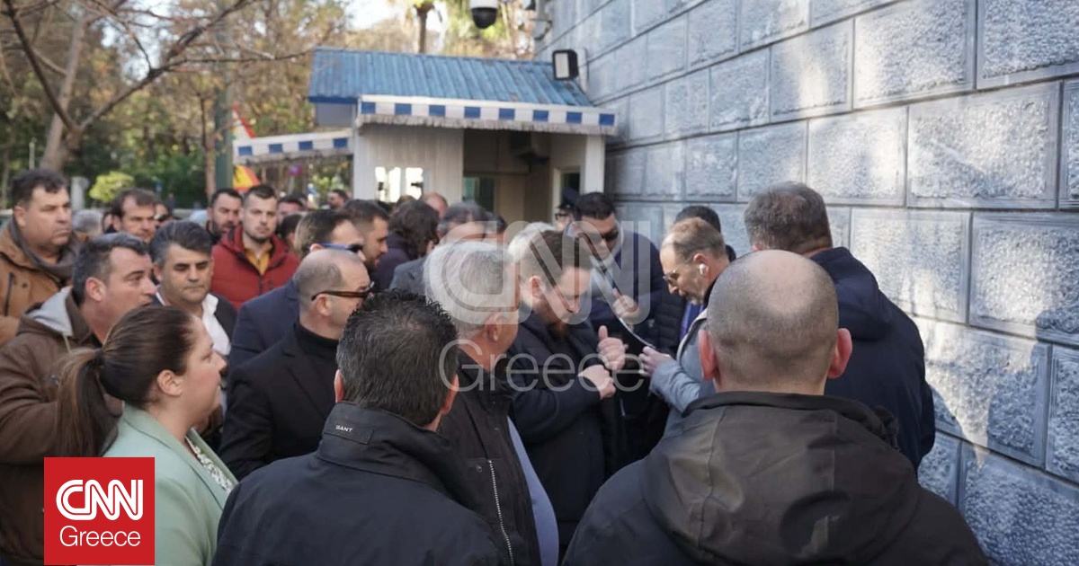 Στο Μαξίμου αγρότες από 14 μπλόκα για το διάλογο με Μητσοτάκη – Στο τραπέζι ρεύμα και ρύθμιση χρεών