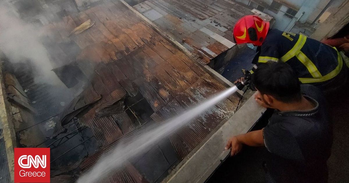 &Mu;&epsilon;&gamma;ά&lambda;&eta; &phi;&omega;&tau;&iota;ά &sigma;&epsilon; &epsilon;&rho;&gamma;&omicron;&sigma;&tau;ά&sigma;&iota;&omicron; &sigma;&tau;&eta; &Beta;&rho;&epsilon;&tau;&alpha;&nu;ί&alpha; - &Pi;ά&nu;&omega; &alpha;&pi;ό 100 &pi;&upsilon;&rho;&omicron;&sigma;&beta;έ&sigma;&tau;&epsilon;&sigmaf; &sigma;&tau;&omicron; &sigma;&eta;&mu;&epsilon;ί&omicron;
