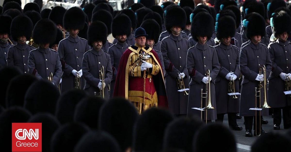&Tau;&omicron; &Eta;&nu;&omega;&mu;έ&nu;&omicron; &Beta;&alpha;&sigma;ί&lambda;&epsilon;&iota;&omicron; έ&sigma;&tau;&epsilon;&iota;&lambda;&epsilon; &alpha;&xi;&iota;&omega;&mu;&alpha;&tau;&iota;&kappa;ό &tau;&omega;&nu; &Epsilon;&nu;ό&pi;&lambda;&omega;&nu; &Delta;&upsilon;&nu;ά&mu;&epsilon;&omega;&nu; &sigma;&tau;&eta; &Gamma;&rho;&omicron;&iota;&lambda;&alpha;&nu;&delta;ί&alpha;