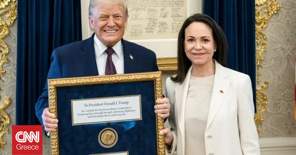 &Eta; &Mu;&alpha;&tau;&sigma;ά&delta;&omicron; &pi;&alpha;&rho;έ&delta;&omega;&sigma;&epsilon; &sigma;&tau;&omicron;&nu; &Tau;&rho;&alpha;&mu;&pi; &tau;&omicron; &Nu;ό&mu;&pi;&epsilon;&lambda; &Epsilon;&iota;&rho;ή&nu;&eta;&sigmaf;: &laquo;&Mu;&iota;&alpha; &tau;ό&sigma;&omicron; &upsilon;&pi;έ&rho;&omicron;&chi;&eta; &chi;&epsilon;&iota;&rho;&omicron;&nu;&omicron;&mu;ί&alpha; &alpha;&mu;&omicron;&iota;&beta;&alpha;ί&omicron;&upsilon; &sigma;&epsilon;&beta;&alpha;&sigma;&mu;&omicron;ύ&raquo;