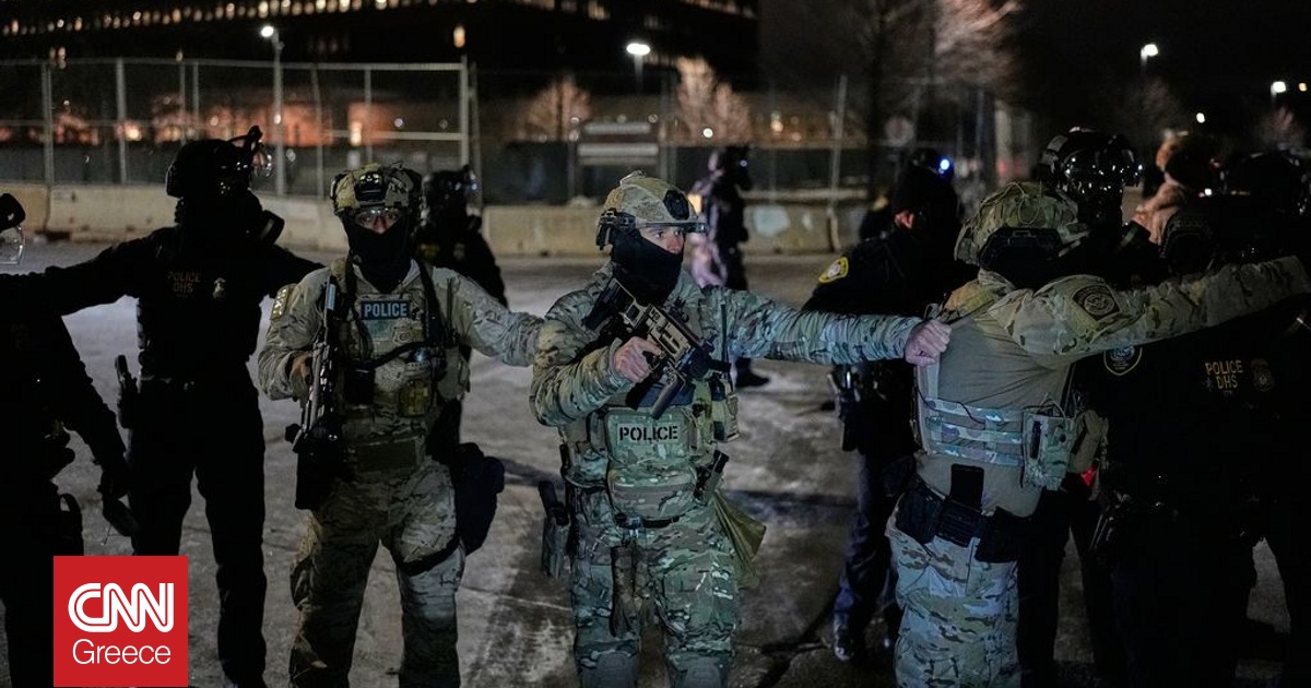 &Pi;&rho;ά&kappa;&tau;&omicron;&rho;&epsilon;&sigmaf; &tau;&eta;&sigmaf; ICE έ&phi;&alpha;&gamma;&alpha;&nu; &sigma;&epsilon; &epsilon;&sigma;&tau;&iota;&alpha;&tau;ό&rho;&iota;&omicron; &sigma;&tau;&eta; &Mu;&iota;&nu;&epsilon;&sigma;ό&tau;&alpha; &kappa;&alpha;&iota; &mu;&epsilon;&tau;ά &sigma;&upsilon;&nu;έ&lambda;&alpha;&beta;&alpha;&nu; &tau;&omicron; &pi;&rho;&omicron;&sigma;&omega;&pi;&iota;&kappa;ό